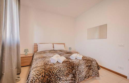 Unico Apt 3B, 2 ospiti, Parcheggio gratis, 10 minuti da Venezia - Photo 5