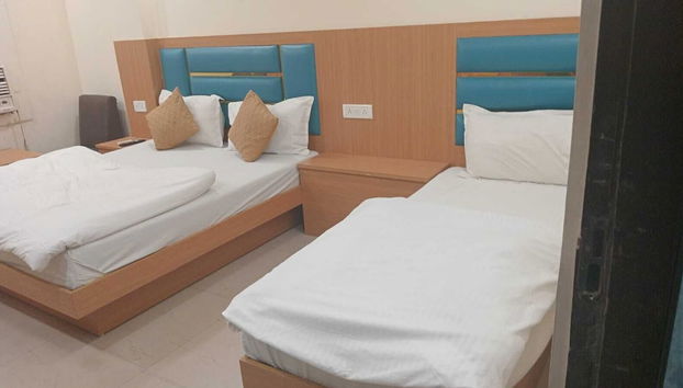 HOTEL ASHOKA CONTINENTAL - Foto 5, Zimmer