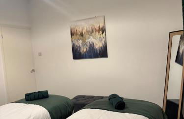 Stylish 2-Bed, Free Parking, Netflix, Coffee Machine, 5 mins from City Centre - Foto 6
