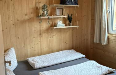 Geräumiges Tiny Haus für 1 bis 8 Personen mit Infrarotkabine - Foto 7