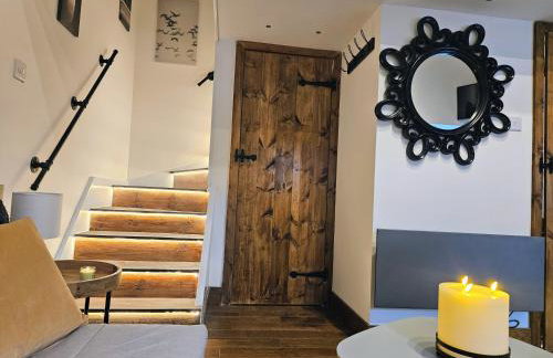 Cosy Coach House - Photo 8