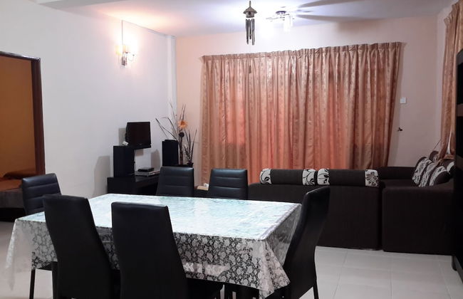 Aaron Apartment at Crown Imperial - Foto 18