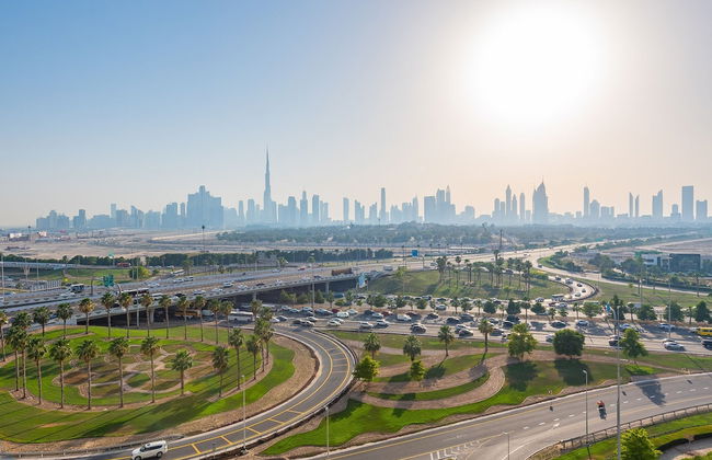 Cozy Convenient 1BR Haven in Al Jaddaf - Photo 11