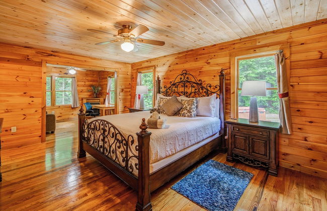 Bear Track Falls Retreat Mtn. Getaway! - Foto 5