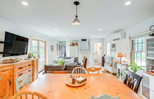 Lakefront Hinsdale Home about 10 Mi to Pittsfield! - Photo 5