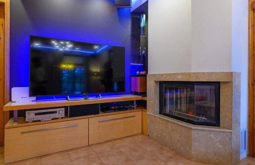 Cozy Small Smart Villa with Private Pool Mikri Mantineia Kalamata - Foto 12