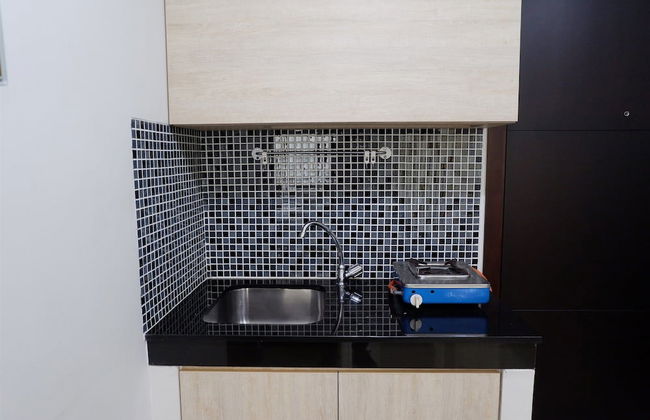 Close to Pool Studio Apartment Sky Terrace at Daan Mogot Baru - Foto 12