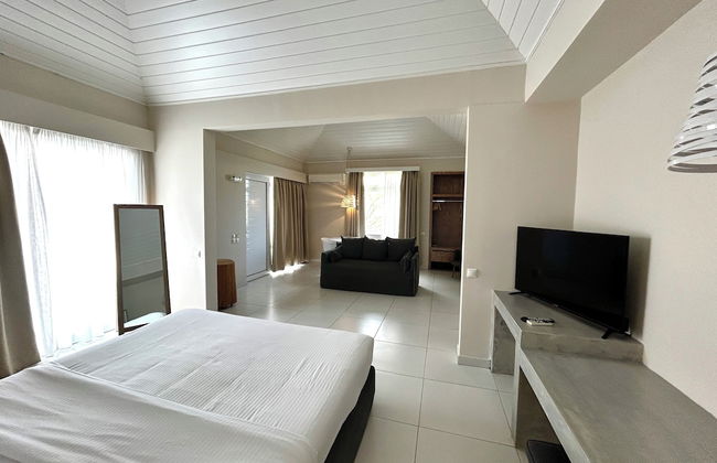 The Loriet - Foto 29