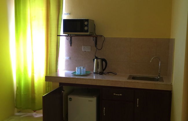 Bob Apartments - Photo 20