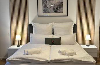 REMA Homes - Gesamte Wohnung, Küche, Parkplatz, Terrasse - Foto 1