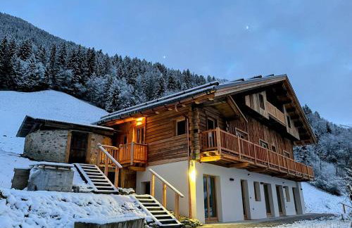 Lodge alpin chaleureux, 4 chambres, 10 pers, parking, terrasse, Arêches-Beaufort - FR-1-342-330 - Photo 14