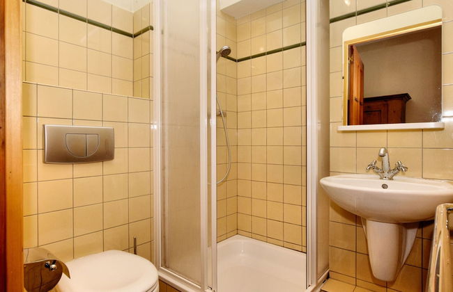 Beautiful Castle in Spa wit Garden - Photo 16