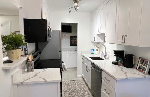 Cozy 1BR with Free Parking Downtown Conv Center - Foto 10