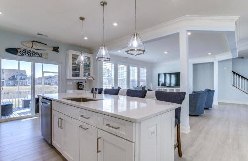 Modern and Spacious Home with Pool in Ocean View! - Foto 6