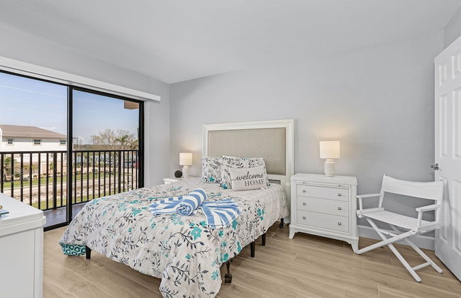 25840 Dolphin Way Of Hickory 204 2 Bedroom Condo - Photo 2