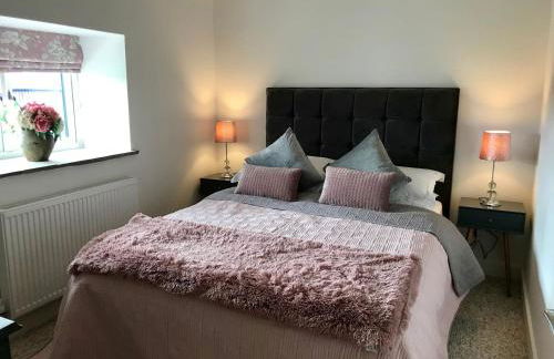 THE HAYLOFT CHESHIRE - Photo 37