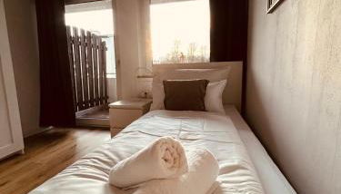 Osnabrücker Strasse Wooon 16 I 2 Bäder I große Küche I WLAN I Parken - Foto 4