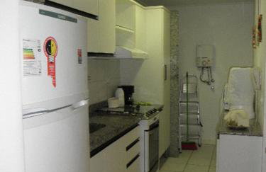 NA BEIRA MAR DE PAJUCARA- EDIF NEO- APARTAMENTO QUARTO E SALA- TEM VARANDA - VISTA LATERAL DO MAR- RUA JULIO PLECH FILHO 60 ESQUINA COM AVENIDA DOUTOR ANTONIO GOUVEIA - CONSUMO ELETRICO É PAGO No CKECK-OUT 1KWH É 1,35 REIAS - Foto 15