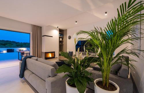 Villa Kurnatari - Photo 12