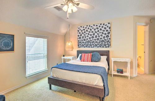 Beautiful Montgomery Home with Lakefront Deck! - Foto 27