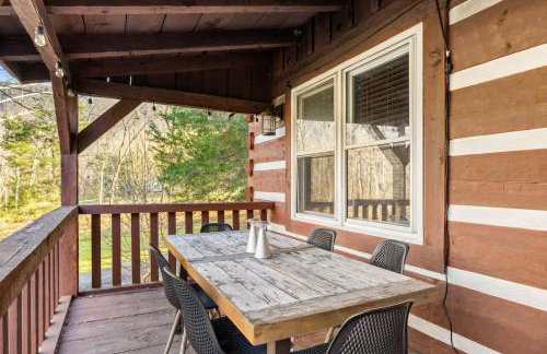 Riverfront w Hot Tub Game Room Fire Pit & More - Foto 56