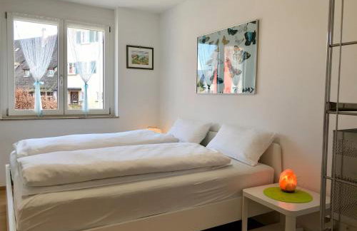 Ferienwohnung Central 1st floor - hochwertige Wohnung mit Balkon und Aufzug - Foto 14