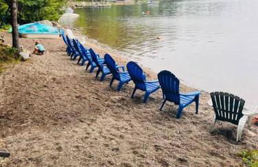 Lakefront Cottage on Brewer Lake - Foto 50