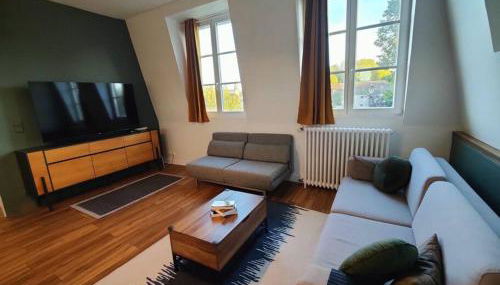 logement de charme 2 chambres 100m2 hypercentre 2ème étage - Foto 2