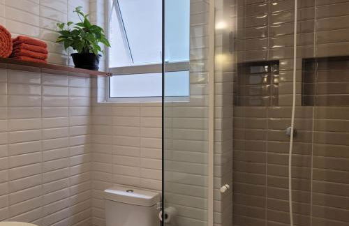 Varanda Mar - Estúdio com Varanda - 100m da Praia - Boqueirão - Foto 9