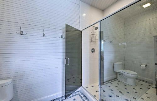 Luxe Barndominium with Home Gym, Theater, and More! - Foto 36