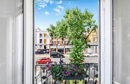 Lovely large 1 bed renovated flat w balcony & 600MB WiFi - Foto 13