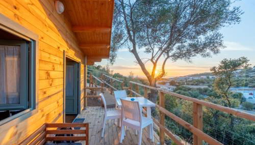 OakNest NatureLodge - Dinotti - Foto 1