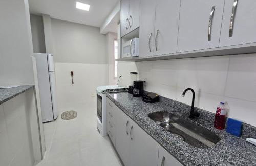 Lindo Apto - 3 Qts Climatizados - Shows no Mangueirão - Acesso ao Shopping - Foto 23