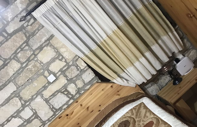 De Michanna Properties - Photo 17