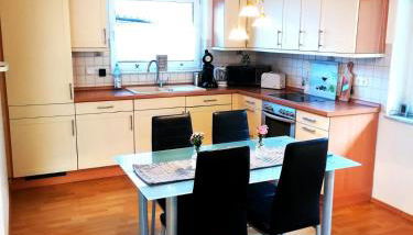 Ferienwohnung mit Terrasse für bis zu 4 Personen - Foto 3