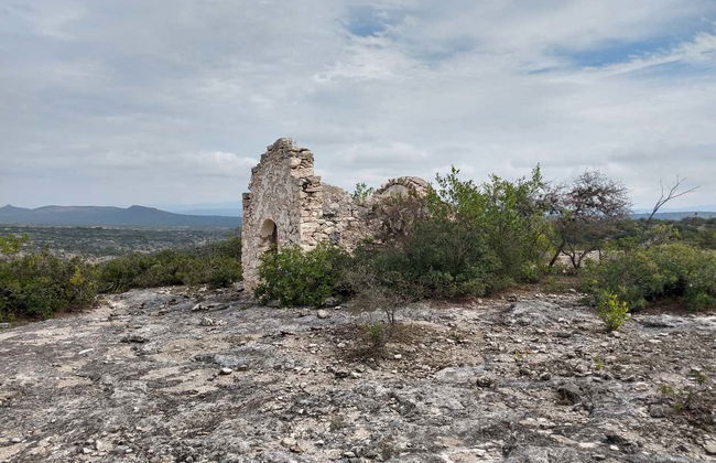Trekking nella località fantasma di Armadillo - Foto 3