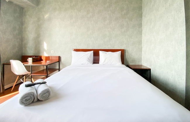 Homey And Good Choice Studio At Amartha View Apartment - Photo 5
