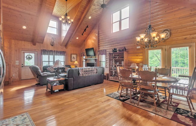 Cozy Mountain Retreat W/ Scenic Views 3 Bedroom Home by RedAwning - Foto 13