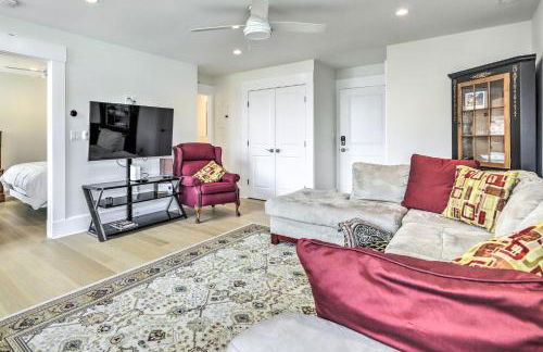 Coastal Waterford Getaway, Steps to the Water! - Foto 7