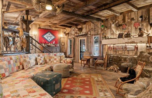 Mimi's Mother Pearl: Includes (2) 4-door UTV's - Foto 9