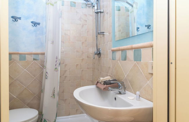 Il Borgo C8 700m From The Beach - Photo 15