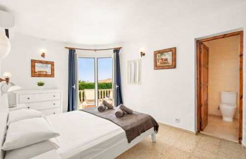 Casa Kintore A beautiful family friendly villa situated in the heart of S’Algar - Foto 17