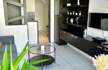 L'Azur, T2 - Parking gratuit - Central - confort Cosy - Foto 2