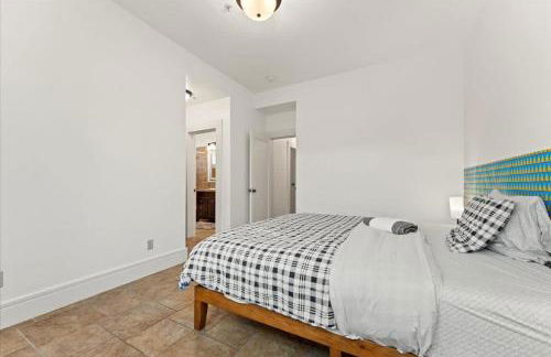 #Urban Elegance 3BR With Parking Near UC BART & Downtown - Photo 33