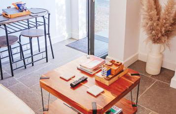 Cottage with Hot Tub - near Cheltenham and Tewkesbury - Photo 24