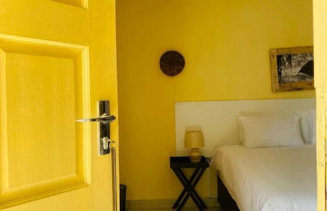 Destiny Blo Inn - Photo 2