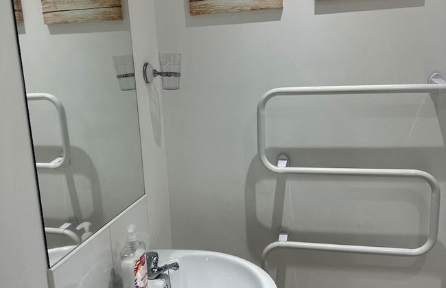 Courtyard Rooms - Studio - Double Bed - Wifi - Photo 4