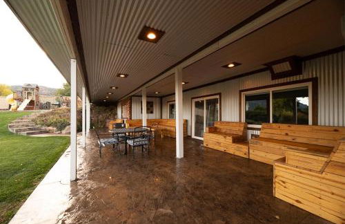 Amazing Views, Amazing Modern Broadmoor Home - Foto 17