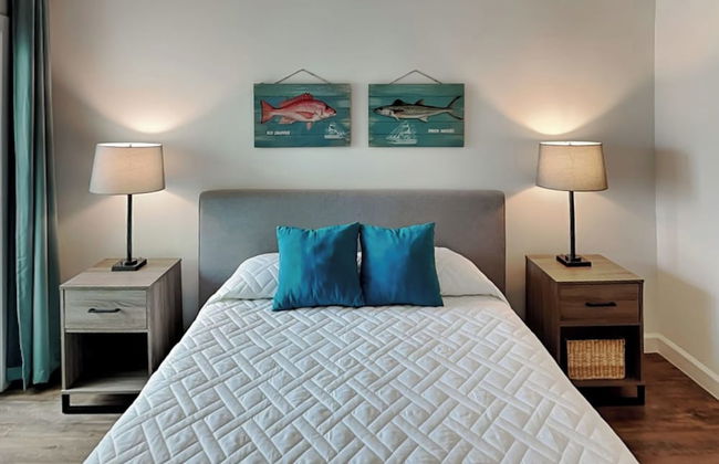 Sunset Water View by Silver Sands Vacation Rentals - Photo 30