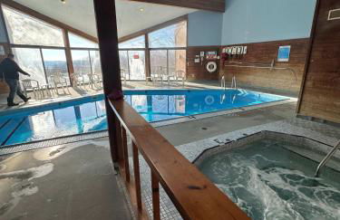Spacious Condo with Pool Pass! - Foto 27
